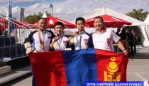 Багаараа алтан медаль хүртлээ