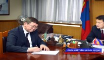 Ерөнхий сайд гадаадын хөрөнгө оруулагч, бизнесмэнүүдийг хэрэгт холбогдуулан шалгаж байна гэв 