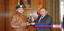 Улсын харцага Б.Пүрэвсайханд Ерөнхийлөгчийн нэрэмжит үүрд хадгалагдах цом гардуулав
