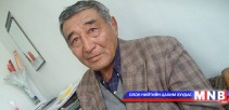 Энэ чинь хэн нэгэн биш С.Пүрэв баавай шүү дээ 