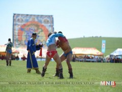 Даншгийн наадмын шөвгийн дөрвөн бөх шалгарч үлдлээ  