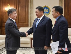 УИХ-ын дарга М.Энхболд ОХУ-ын элчин сайдыг хүлээн авч уулзав