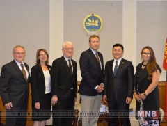 УИХ-ын гишүүн Г.Тэмүүлэн Канадын парламентын төлөөлөгчдтэй уулзав
