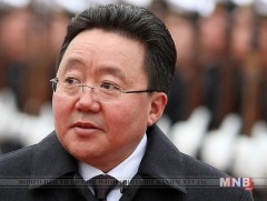 Ерөнхийлөгч Нью-Йорк хотод очжээ