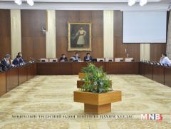 Хууль зүйн байнгын хороо үндсэн хуулийн цэцийн дүгнэлтүүдийг хүлээн зөвшөөрөх боломжгүй гэж үзлээ