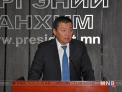 Монгол Улсын Ерөнхийлөгчийн Уран дархны урлагийг дэмжих тухай зарлиг гардуулах ёслол боллоо