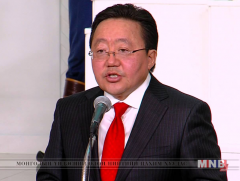 Ерөнхийлөгч Ц.Элбэгдорж Монгол Улсад Олимпийн хөдөлгөөн үүсч хөгжсөний 60 жилийн ойд зориулан мэнд..