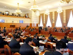 Нийгмийн даатгалын үндэсний зөвлөлийн бүрэлдэхүүнийг шинэчлэх хуулийн төслийг хэлэлцэхийг дэмжлээ