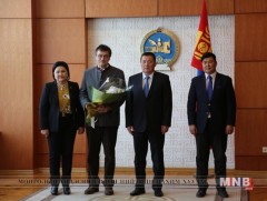 ХБНГУ-ын иргэн Клаус Шмидт Корситтог “Найрамдал” медалиар шагнав