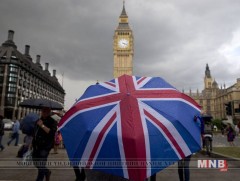 Их  Британийн  парламент  Брекситийн төлөвлөгөөг  баталлаа
