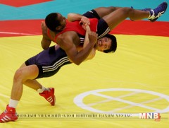 “Алтан гран-при”-д өрсөлдөх бөхчүүд маргааш “тулна”