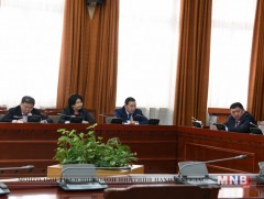 Хуульд нэмэлт оруулах төслийн анхны хэлэлцүүлгийг хийлээ
