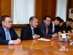 Зэвсэгт хүчинд ардчилсан хяналт тавих Женевийн төвийн дэд захирлыг хүлээн авч уулзав