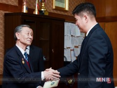 УИХ-ын Тамгын газраас хоёр гавьяатдаа хүндэтгэл үзүүллээ