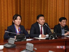 Монголбанкинд шалгалт хийх ажлын хэсгийнхэн хэвлэлийн бага хурал хийлээ