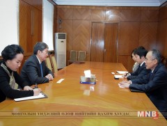 Төсвийн байнгын хорооны дарга Ч.Хүрэлбаатар Япон Улсын Элчин сайдыг хүлээн авч уулзлаа