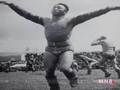 Цагаан сарын барилдаан анх “Нэгдэлчдийн баяр” нэртэйгээр зохиогдож байв