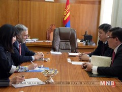 Зөвлөлдөх санал асуулгын тухай хуулийг хэрэгжүүлэх чиглэлээр санал солилцлоо