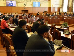 Хуулийн төслүүдийн эцсийн хэлэлцүүлгийг хийж баталлаа