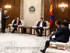 Хэлмэгдэгчдийг цагаатгах, тэдэнд нөхөх олговор олгох асуудлаар УИХ-ын дарга М.Энхболдод хандлаа