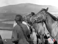 1913 оны үеийн Монголчуудыг харуулсан түүхэн ховор бичлэг 