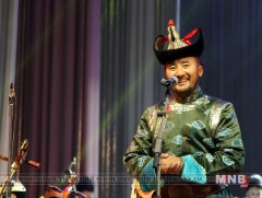 МУСТА Б.Мөнхбаатарын “Эртний сайхан” тоглолт 