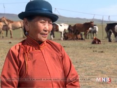 Сүүн ерөөлтэй ээж