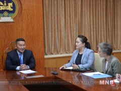 АНУ-аас Монгол Улсад суугаа Онц бөгөөд Бүрэн эрхт Элчин сайдыг хүлээн авч уулзлаа 
