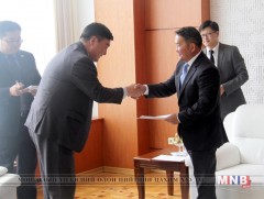 БНХАУ-аас Монгол Улсад суугаа Онц бөгөөд Бүрэн эрхт Элчин сайдыг  хүлээн авч уулзлаа