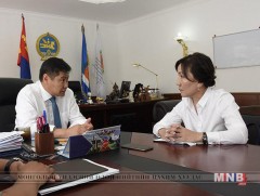 УИХ-ын гишүүн М.Оюунчимэг ОБЕГ-т ажиллав