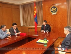 Монгол Улсын Ерөнхийлөгч Х.Баттулга Үндсэн хуулийн Цэцийн дарга, гишүүдийн төлөөллийг хүлээн авч у..