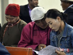 Баянхонгорт аймагт зохион байгуулагдсан сургалт, хэлэлцүүлэг өндөрлөлөө