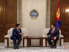 Хуульд нэмэлт, өөрчлөлт оруулах тухай хуулийн төслийг өргөн мэдүүлэв