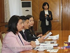 Байнгын хорооны дарга Ц.Гарамжав Япон Улсын парламентын төлөөлөгчдийг хүлээн авч уулзав