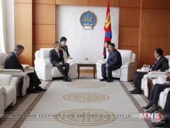 Ерөнхийлөгч Х.Баттулга Япон Улсын Элчин сайд М.Такаокаг хүлээн авч уулзлаа