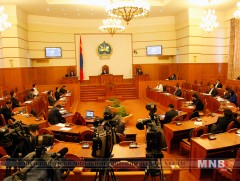 Төрөөс мөнгөний бодлогын талаар ирэх онд баримтлах үндсэн чиглэлийн төслийг энэ 7 хоногт хэлэлцэнэ