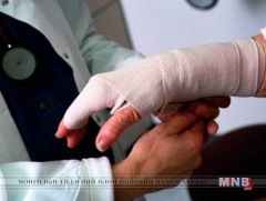 Гэмтлийн эмч нар зөвлөж байна 