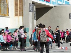 Нэг нийгмийн ажилтан 1500-2000 орчим хүүхэдтэй ажиллаж байна