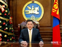 УИХ-ын дарга М.Энхболд Шинэ жилийн мэндчилгээ дэвшүүллээ