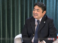 ЯВЛАА ИРЛЭЭ: МУИС-ийн Олон улсын харилцаа, нийтийн удирдлагын захирал С.Баттулга 