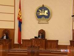 Ерөнхийлөгчийн мэдээллийг УИХ-ын чуулганы нэгдсэн хуралдаанаар хаалттай горимоор сонслоо