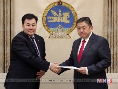 Тамхины хяналтын тухай хуульд нэмэлт, өөрчлөлт оруулах тухай хуулийн төслийг өргөн мэдүүлэв