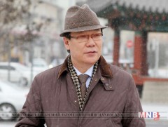 ХОЙМОР: Төрийн соёрхолт, түүхч Д.Өлзийбаатар 