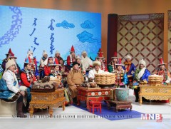 “Эе” найрал дууны бүлхэм