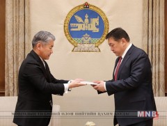 “Цахим бодлогын түр хороо” байгуулах тогтоолын төсөл өргөн барив