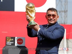 Ерөнхийлөгч Х.Баттулга хөлбөмбөгийн ДАШТ-ий Алтан цомыг  олон нийтэд үзүүлэх ёслолд оролцлоо