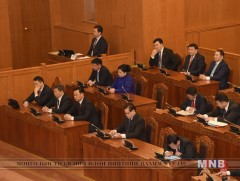 УИХ-ын тогтоолын төслүүдийг анхны хэлэлцүүлэгт шилжүүлэв 