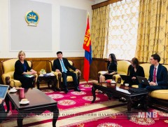 Улс төрийн санхүүжилтийн асуудлаар санал солилцов