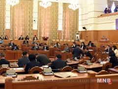 Б.Буяндэлгэр, Г.Туулхүү, Ц.Нанзаддорж нарыг Үндсэн хуулийн цэцийн гишүүнээр томиллоо