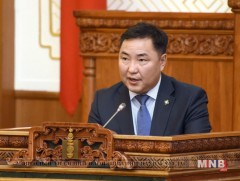 Анхны хэлэлцүүлгээр хуулийн төслүүдийг батлав
